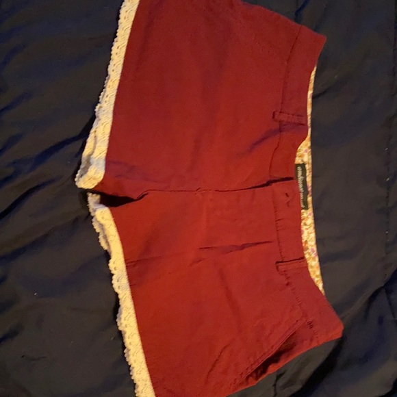 Shorts - Picture 1 of 3